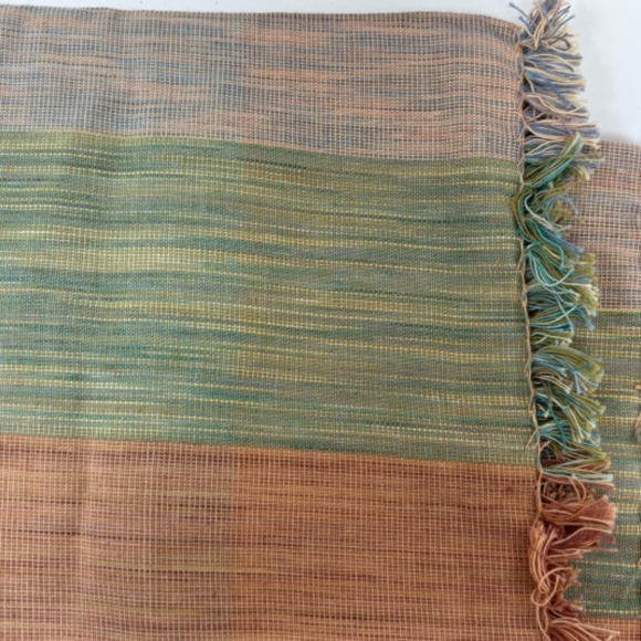 Set of Four Bed Bath and Beyond Square Cloth Napkins Arizona Canyon Plaid Fringe - Picture 3 of 7